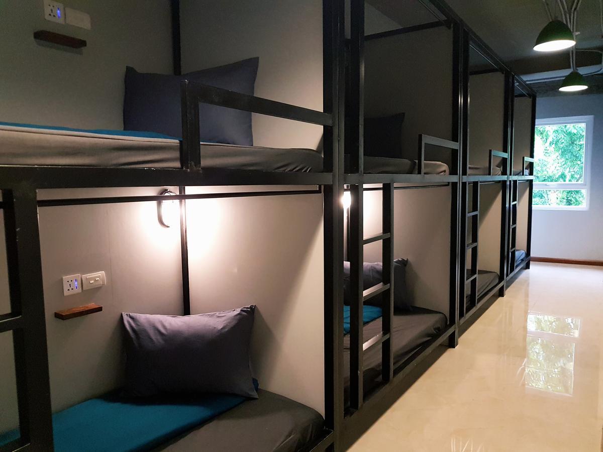 Republik Backpackers Hostel 河内 外观 照片