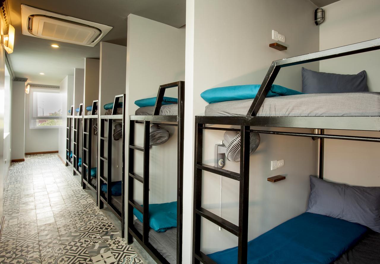 Republik Backpackers Hostel 河内 外观 照片