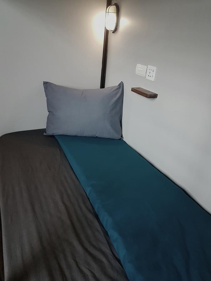 Republik Backpackers Hostel 河内 外观 照片